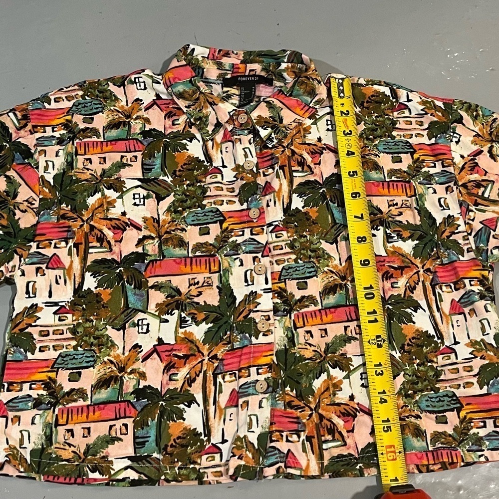 Forever 21 Women's Shirt Tropical Vacation Cropped Multicolored Size Med… - Picture 8 of 8